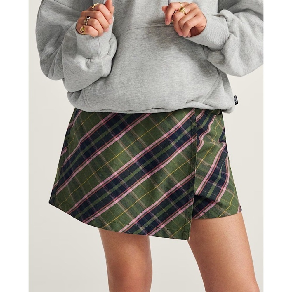 Vans Sirelle Wrap Mini Skort Green Plaid Pink Navy Mid Rise Women's Size 24 NEW